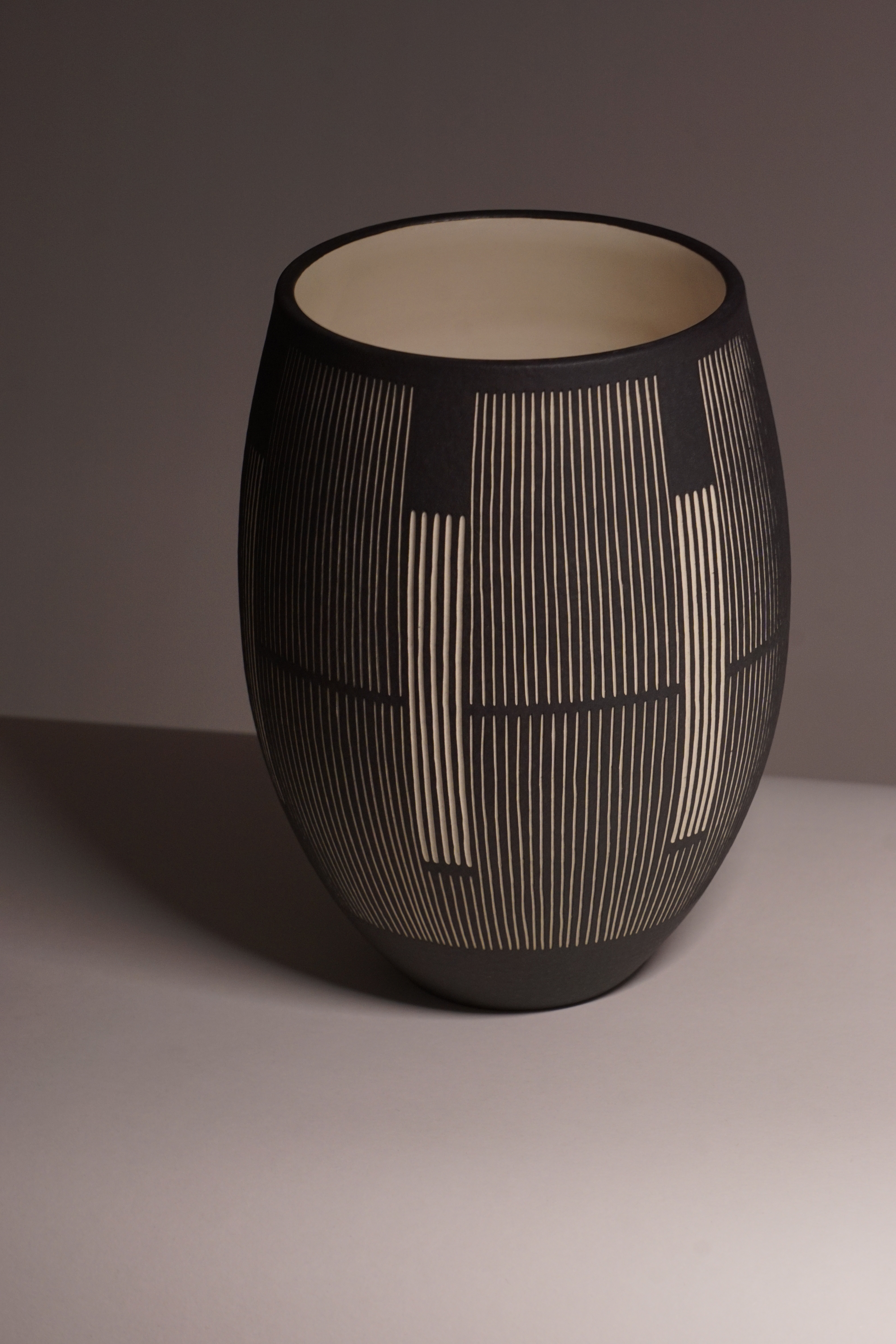 <mok(墨)> vase 01 - Image 2