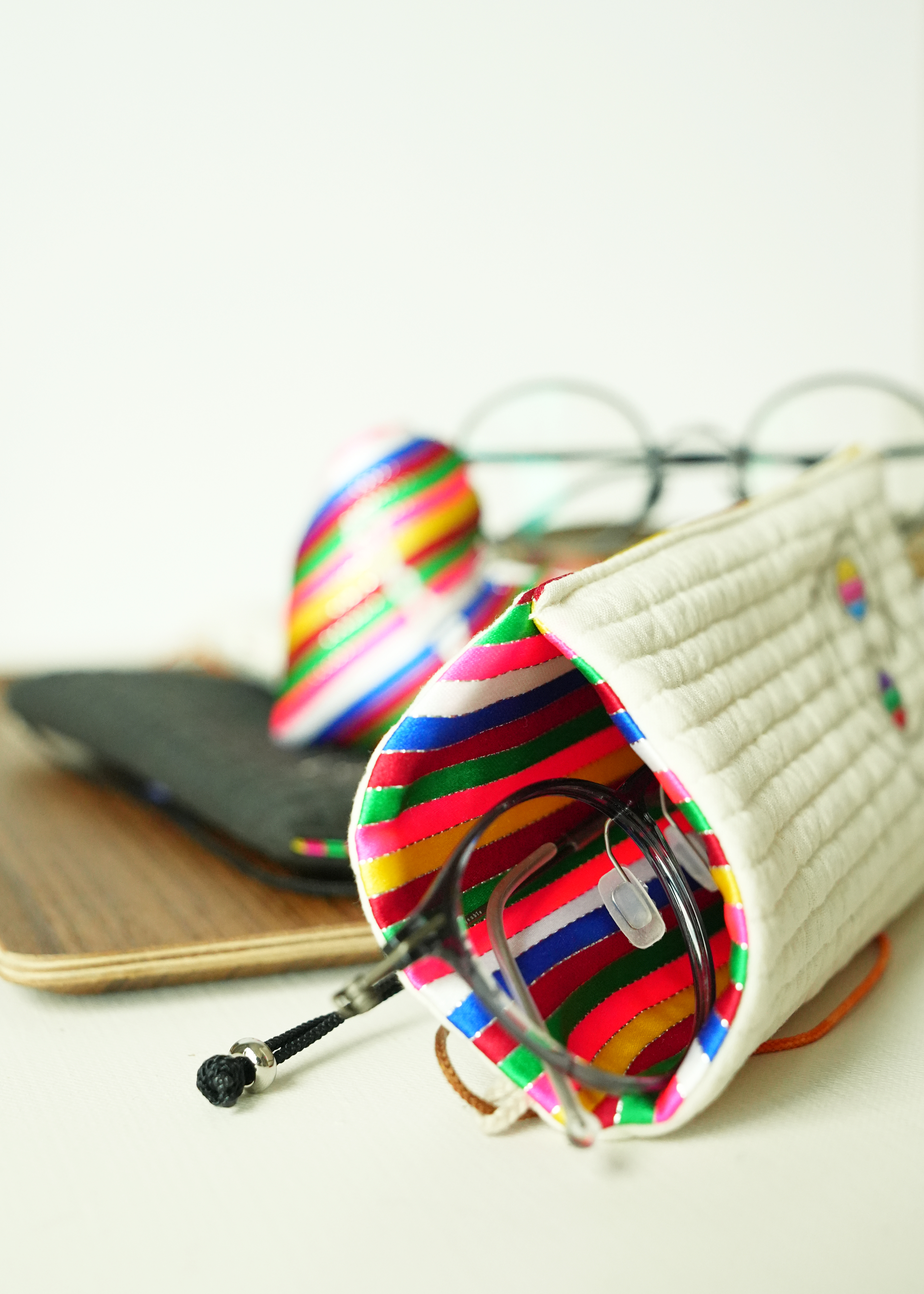 Shilla's Smile Glasses Case - Image 3