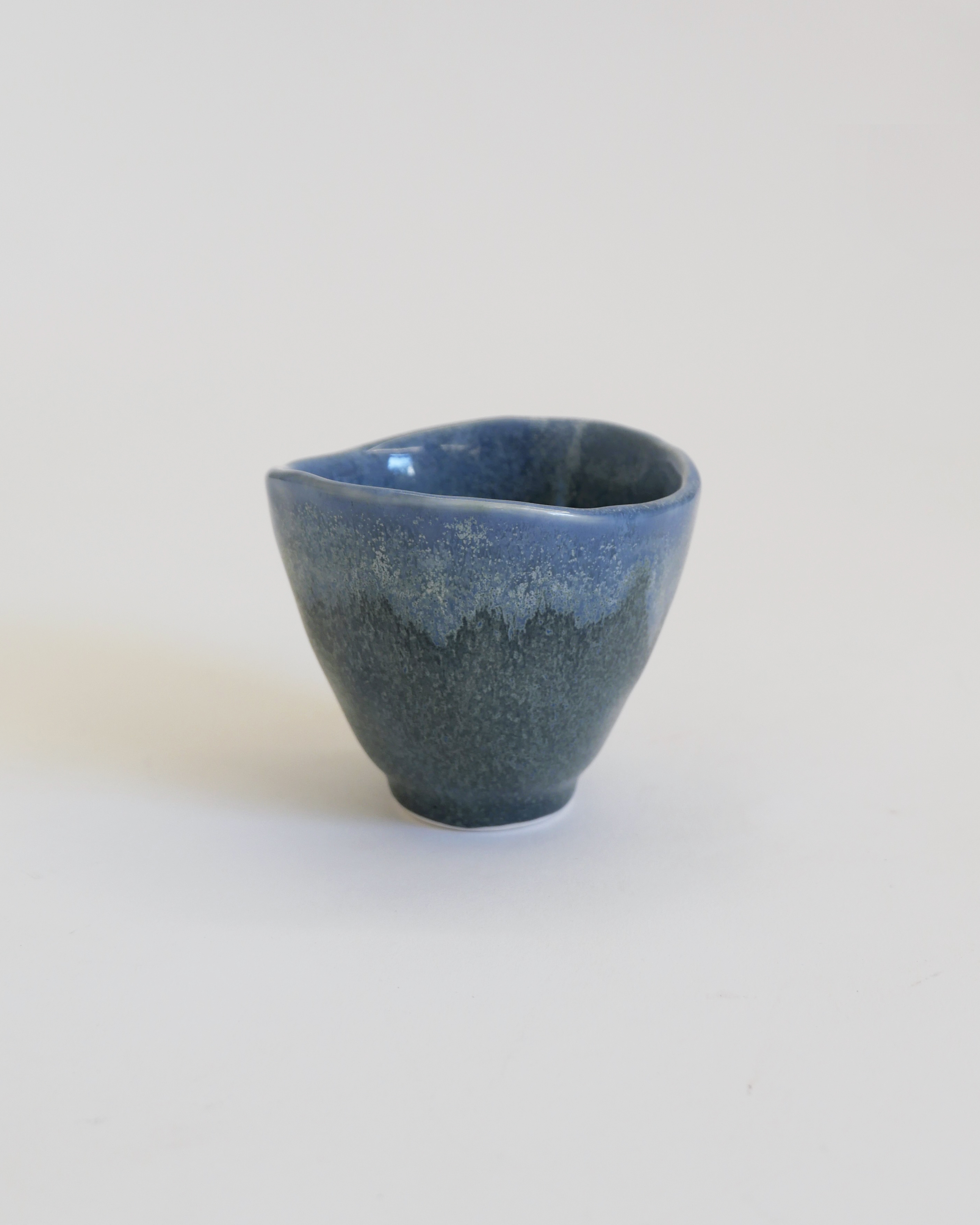 Leaf cup-ash blue