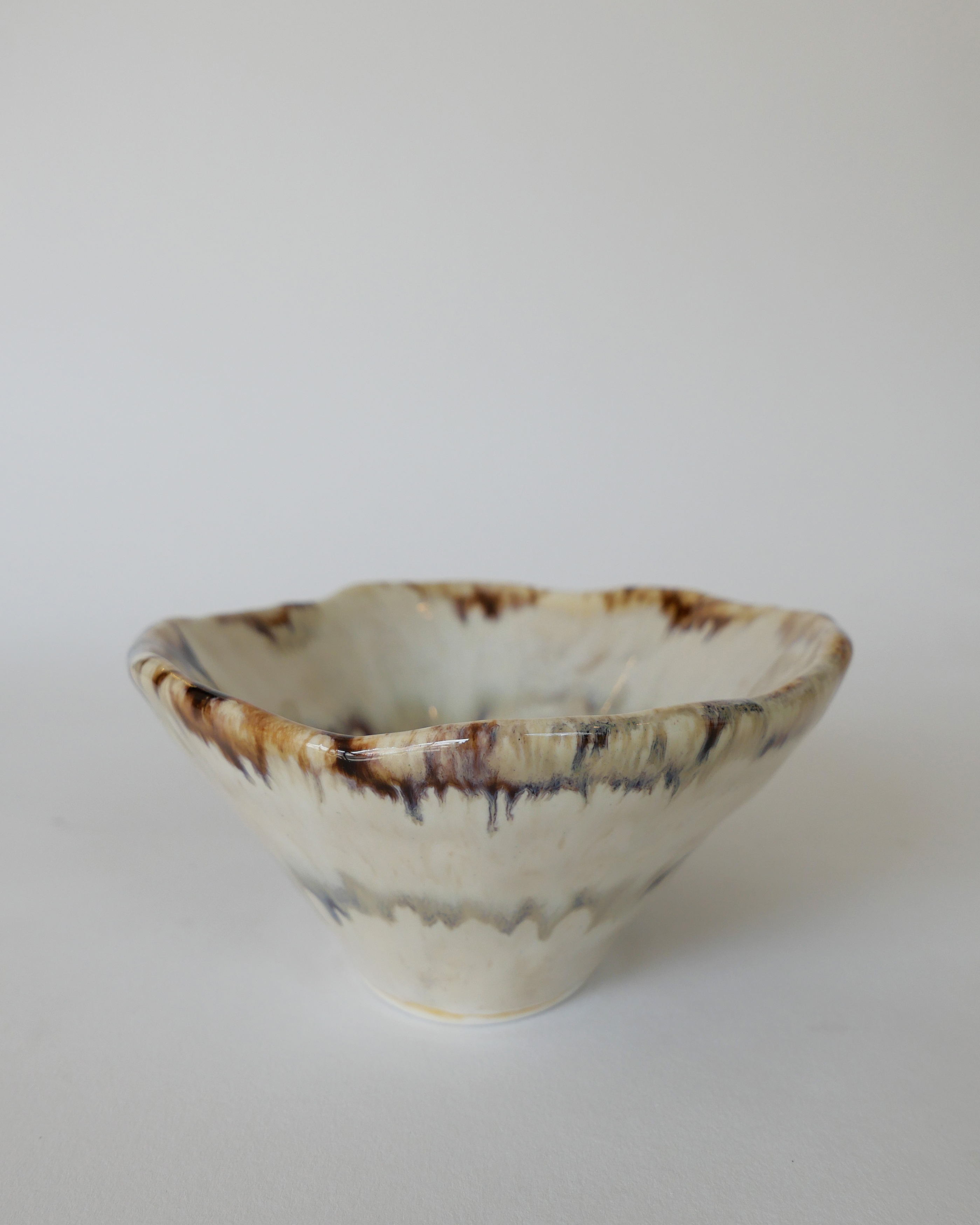 Bowl 01 - Ivory - Image 3