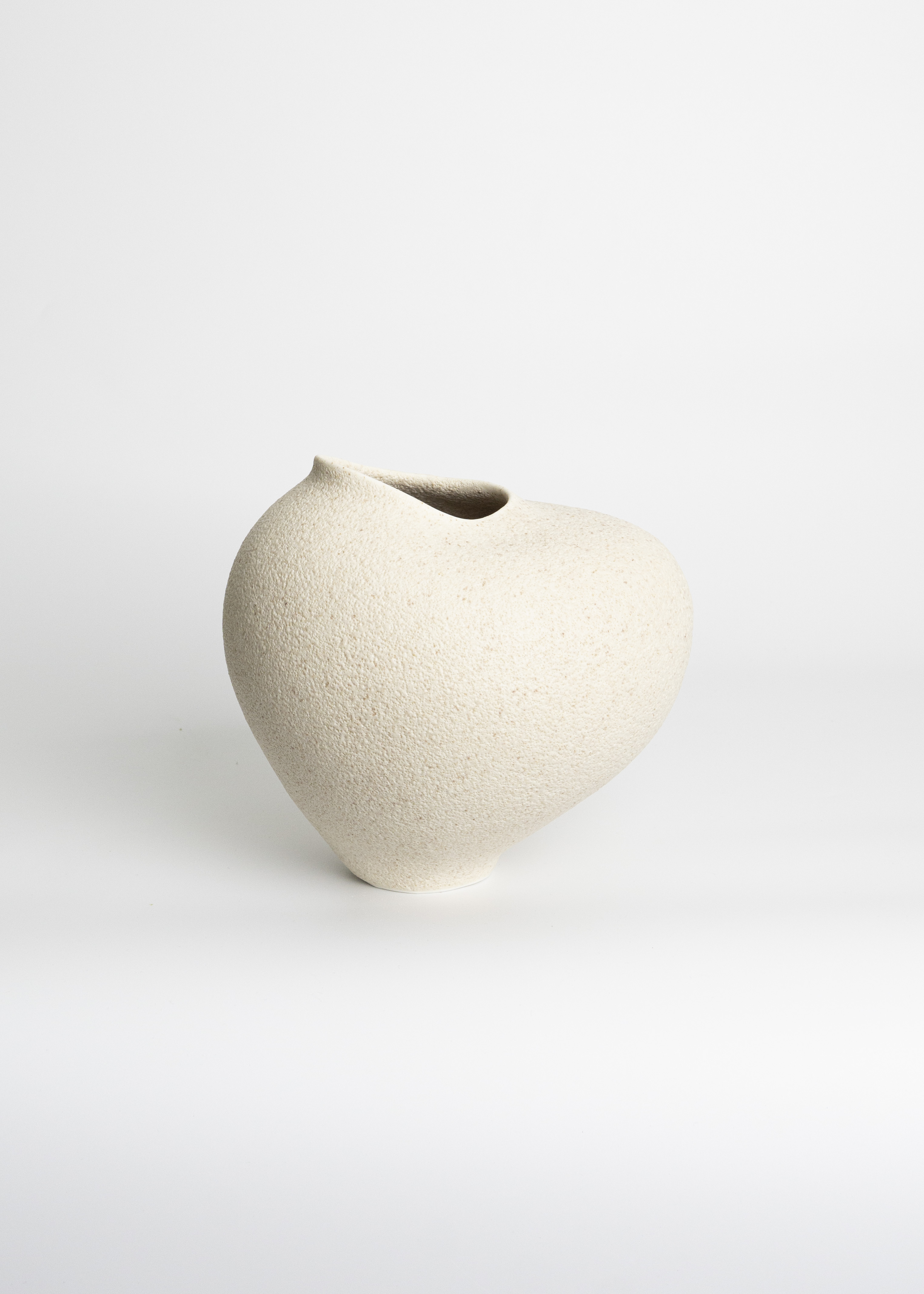 Stone vase 03 - Image 3
