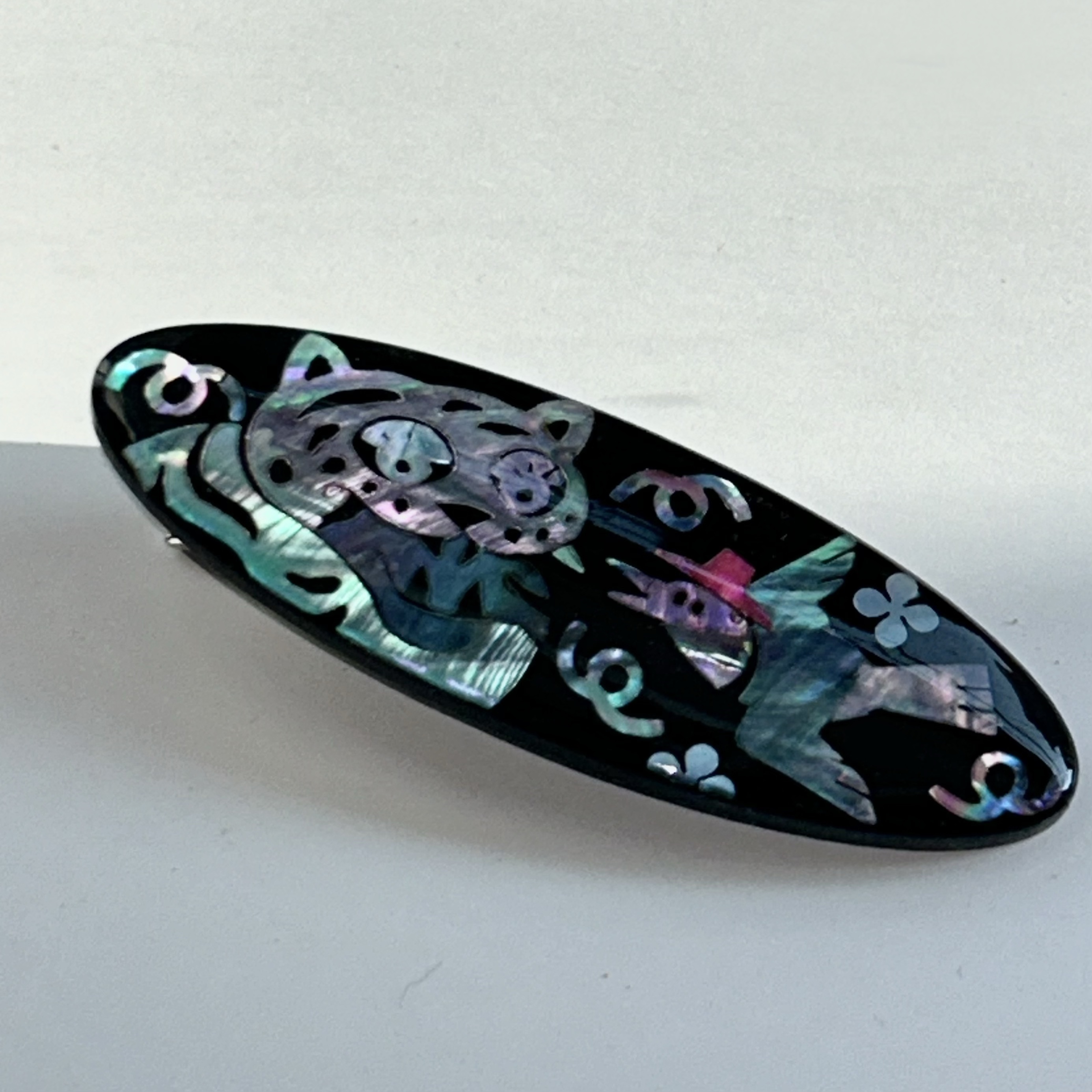 A Magpie and a Tiger - Image 3