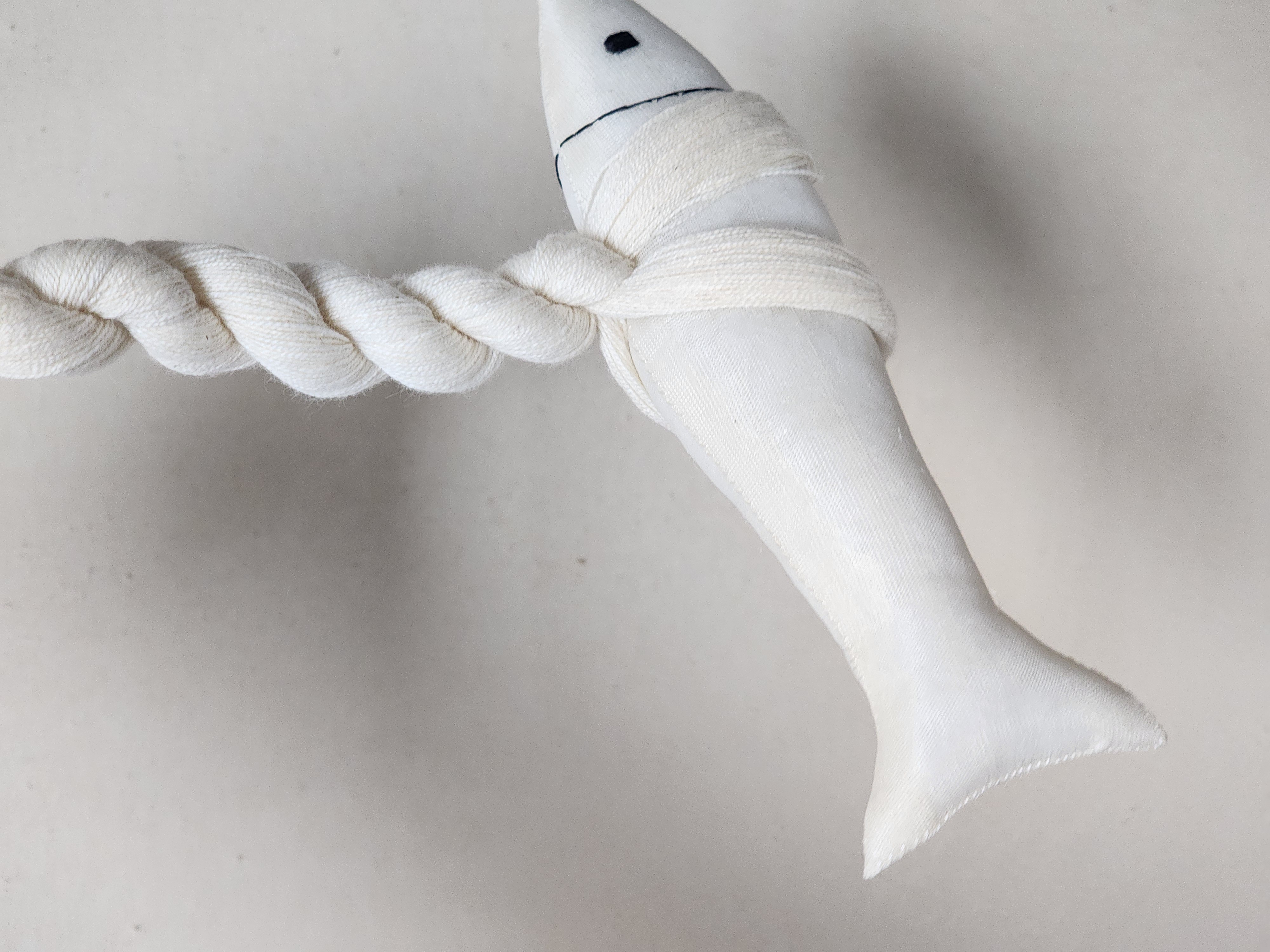 Oksa Aekmagi Myeongtae Inhyeong-white - Image 4