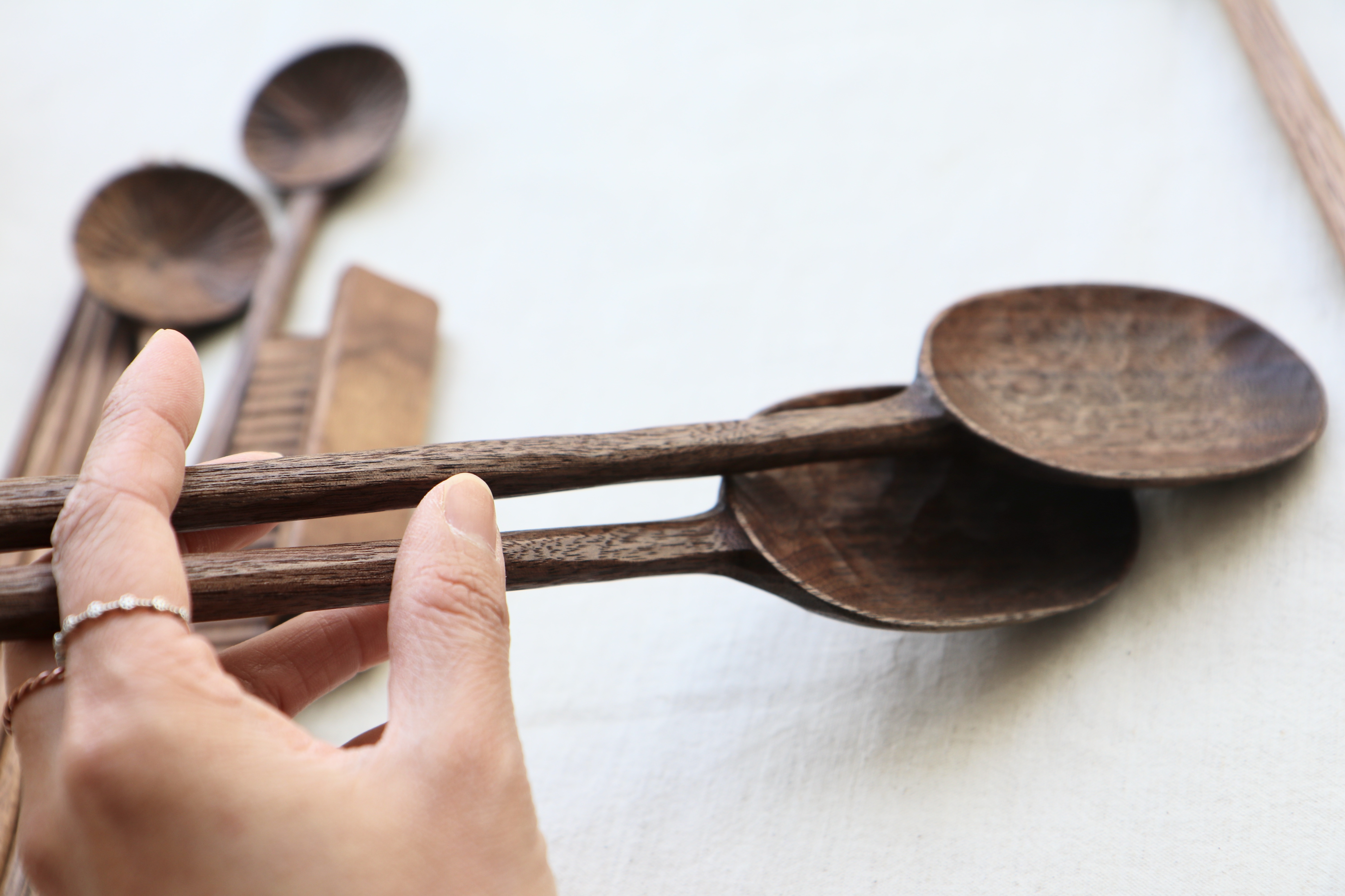Walnut Oval Rice Paddle - Image 3