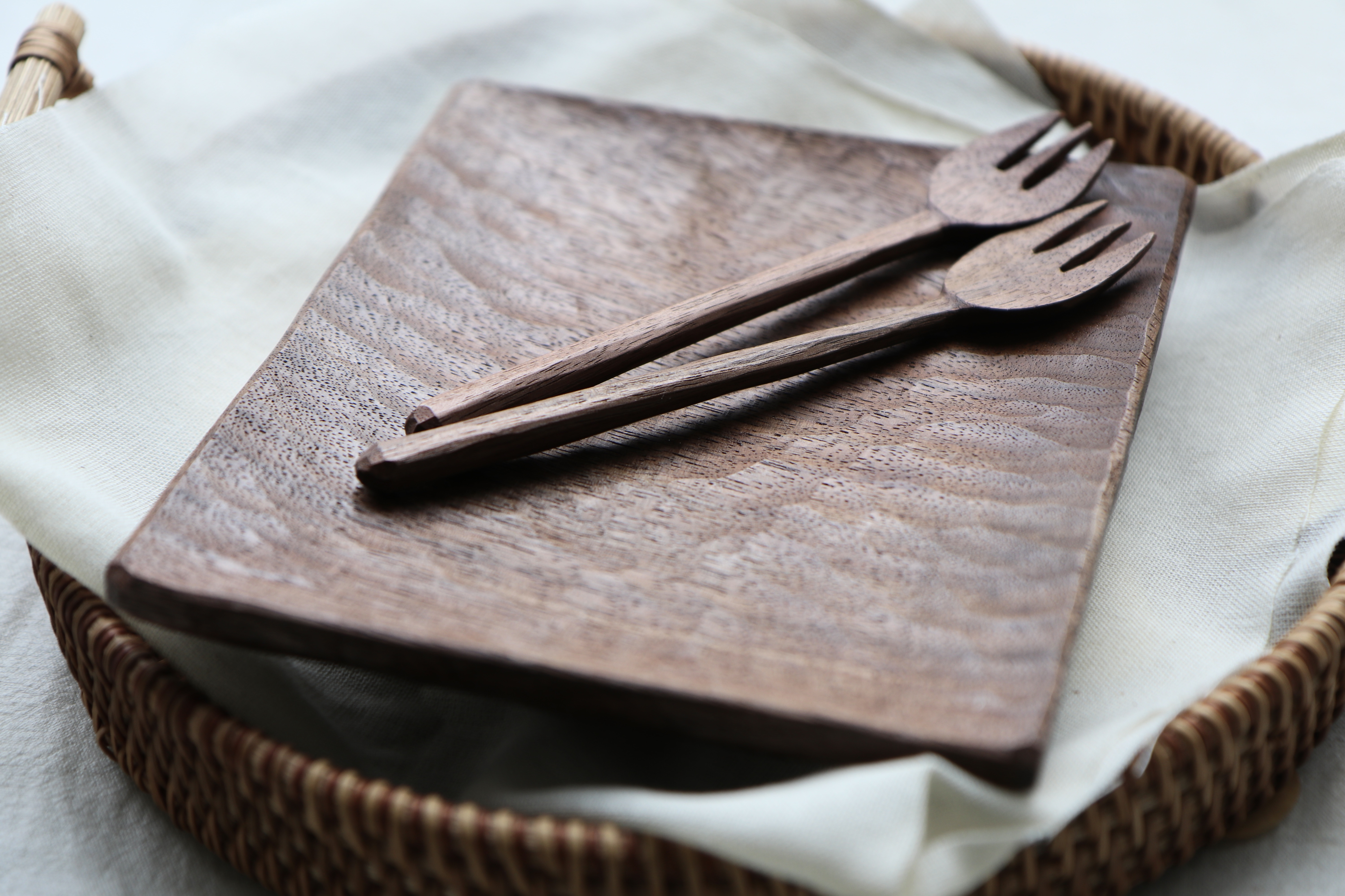 Walnut Tulip Fork - Image 3