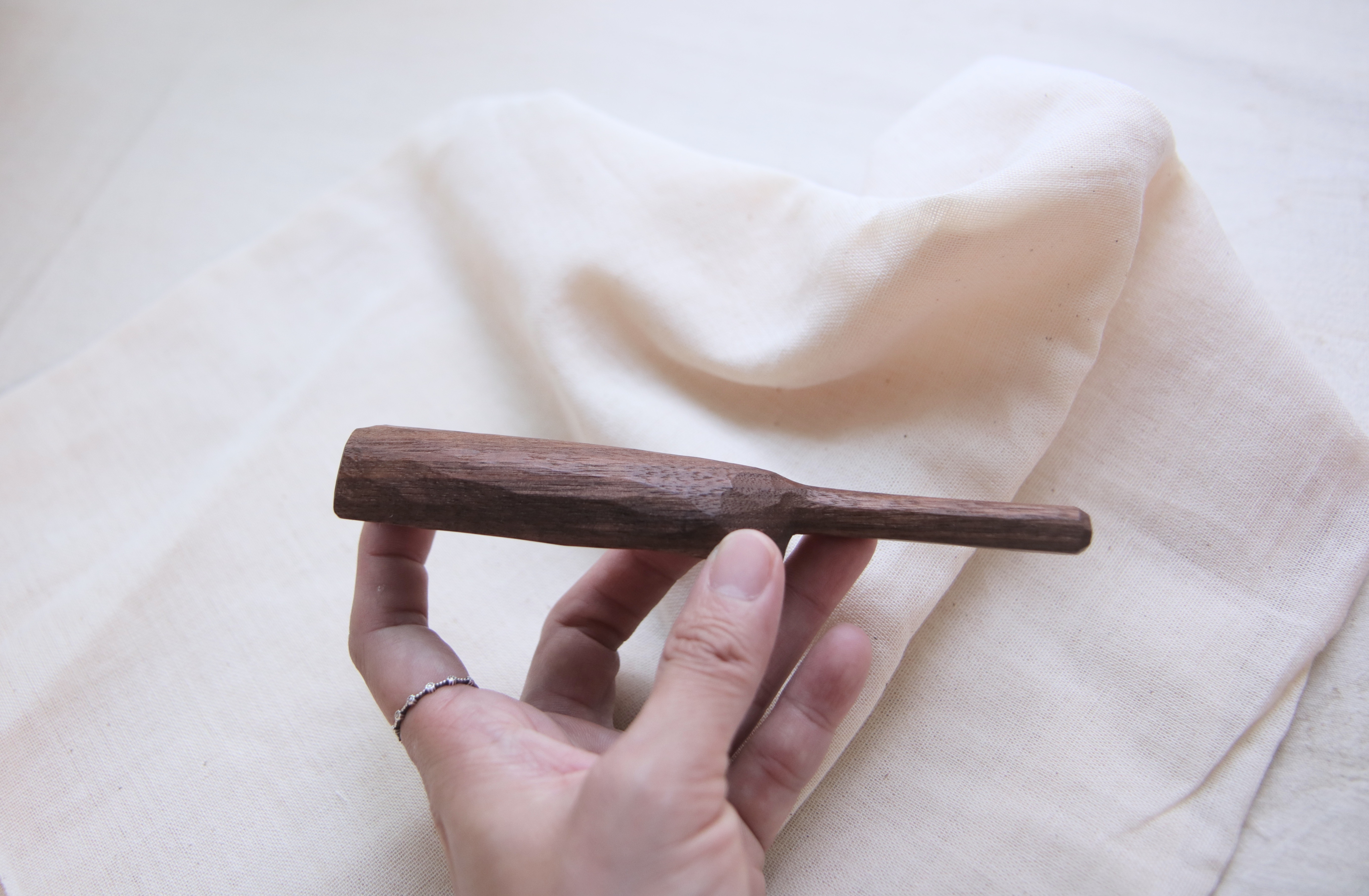 Walnut Mini Tea Scoop - Image 3