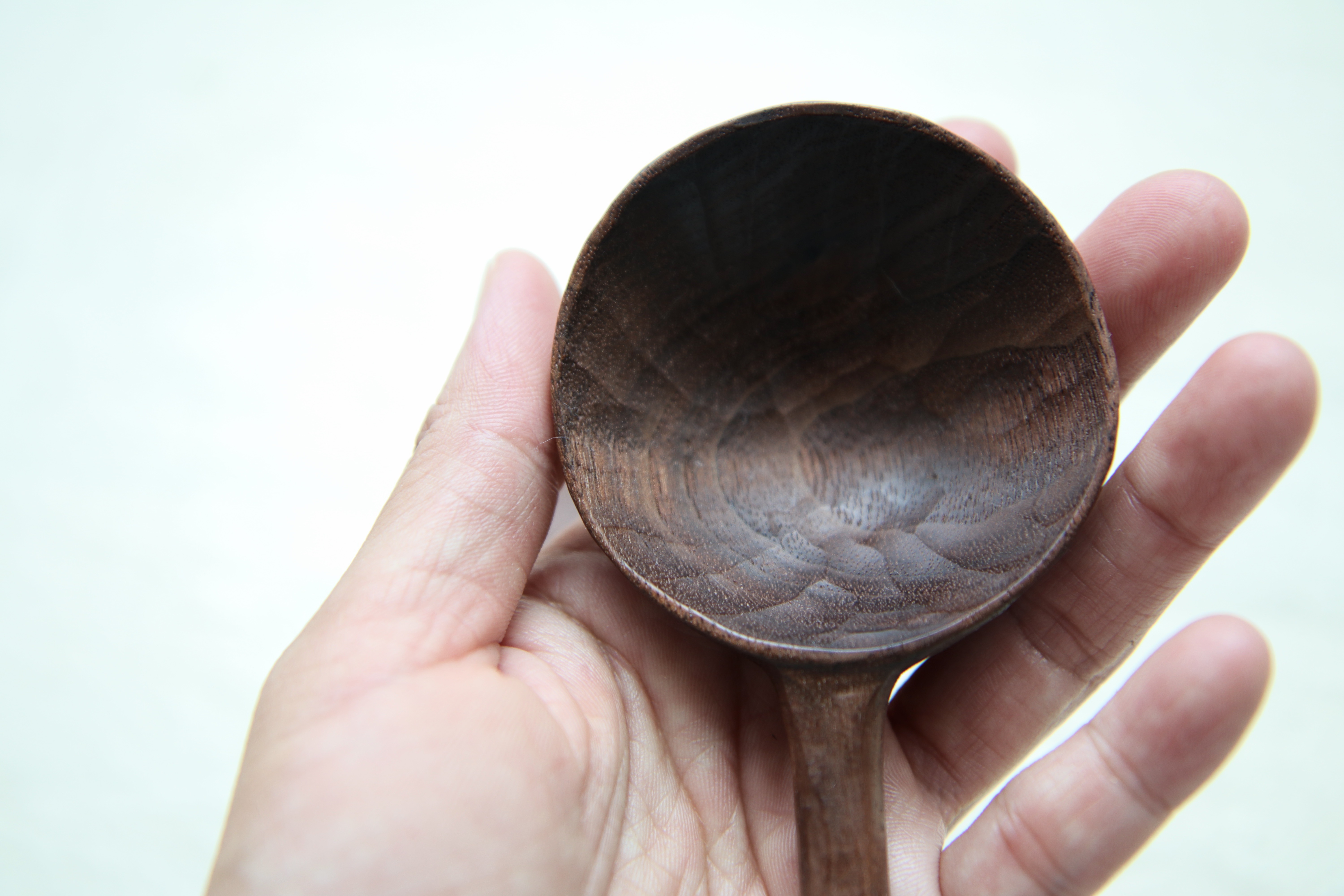 Walnut Full Moon Scoop - Image 4
