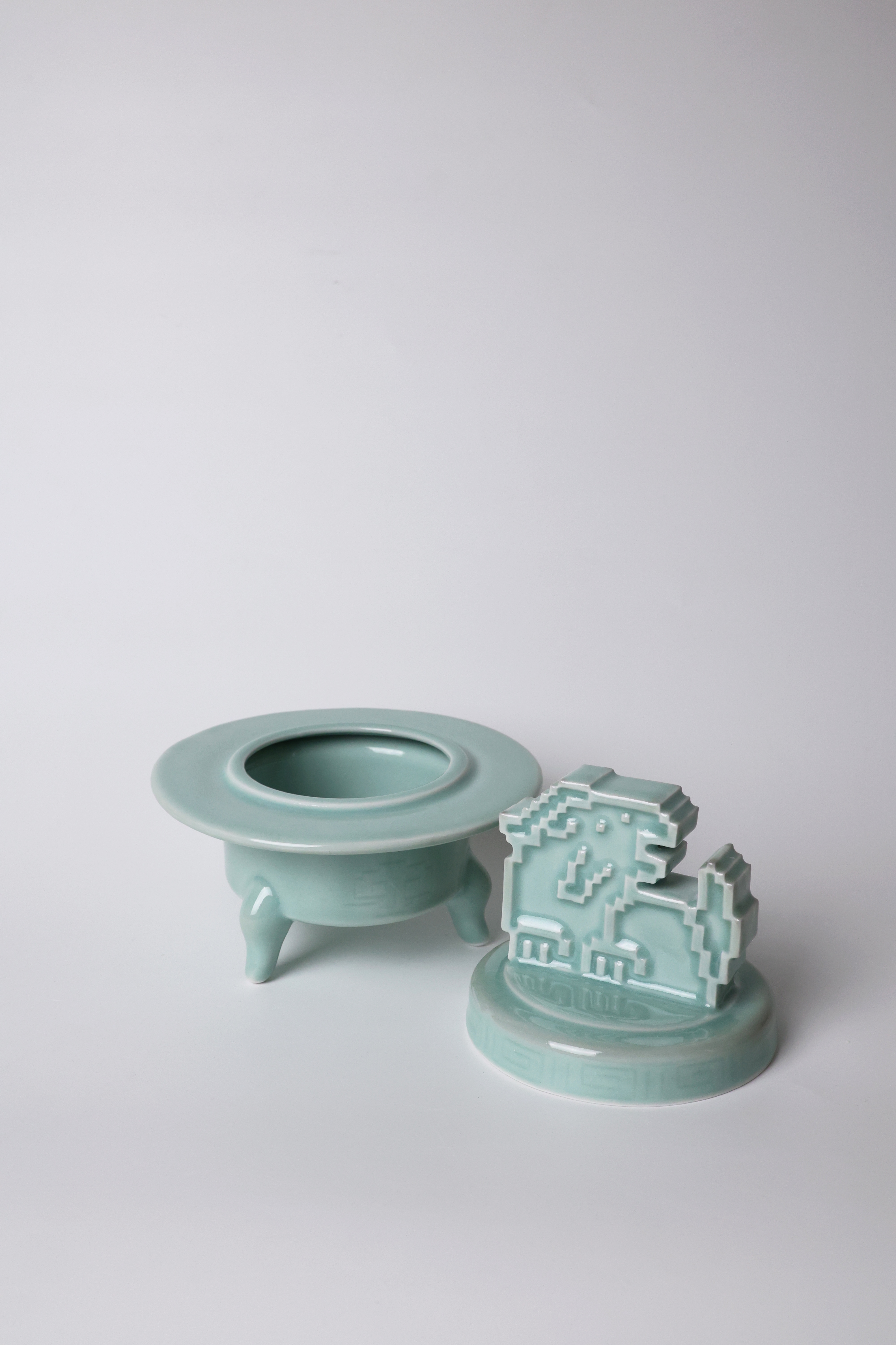 KIRIN Incense Cone Holder_S