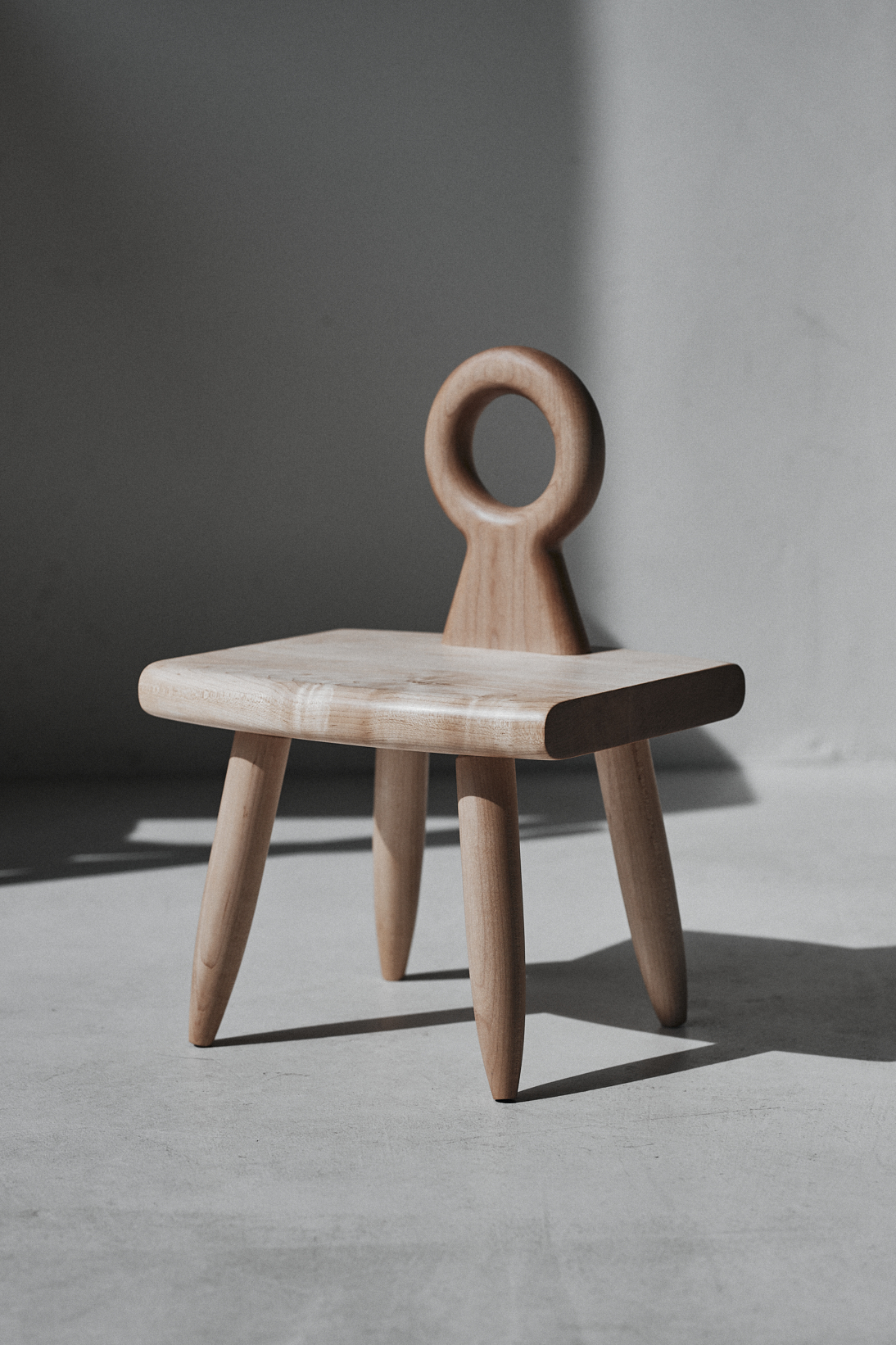 "o" chair - Image 2