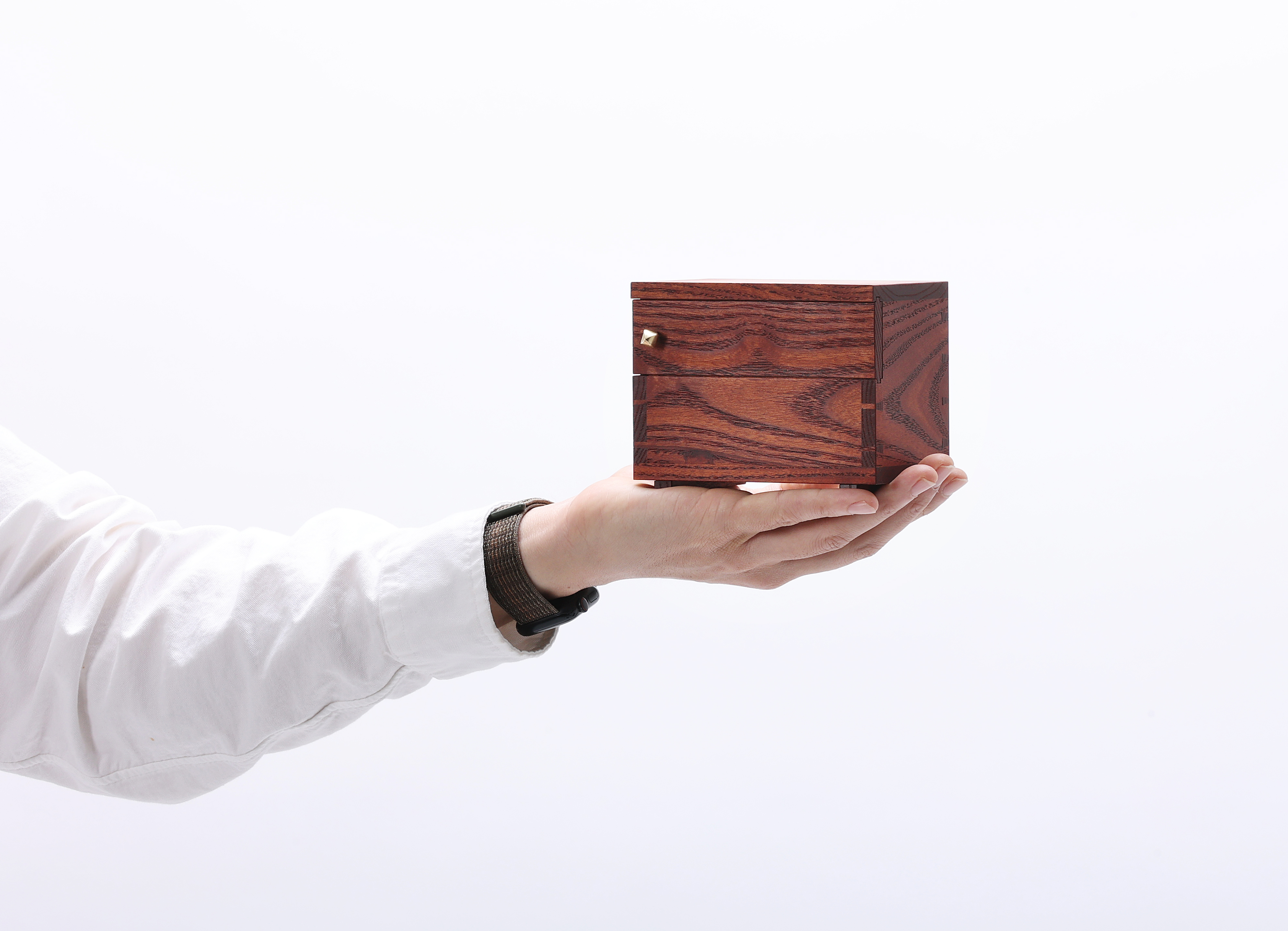 Miniature Bandaegi Chest - Image 1