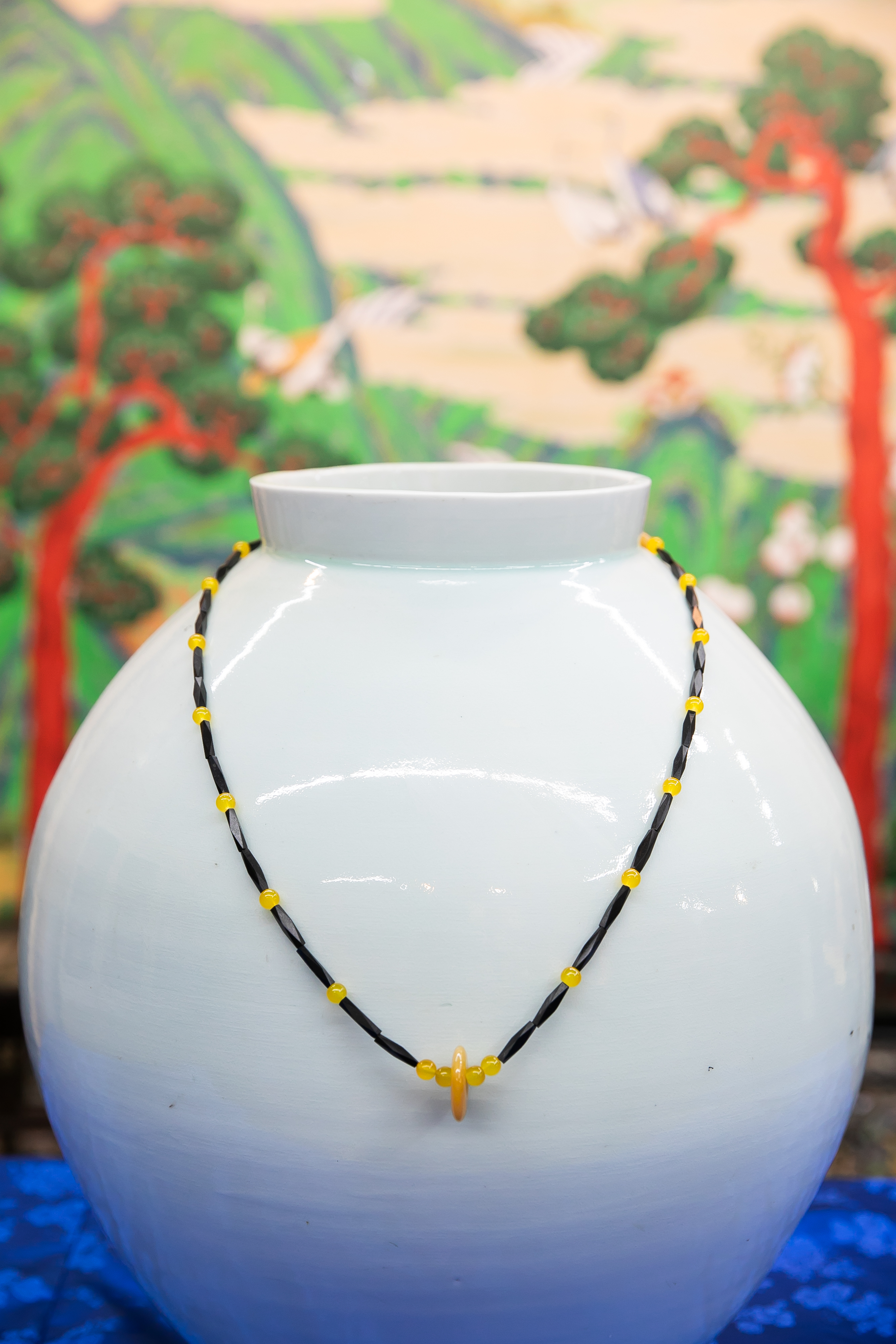 Yellow Jade Hat String - Image 4