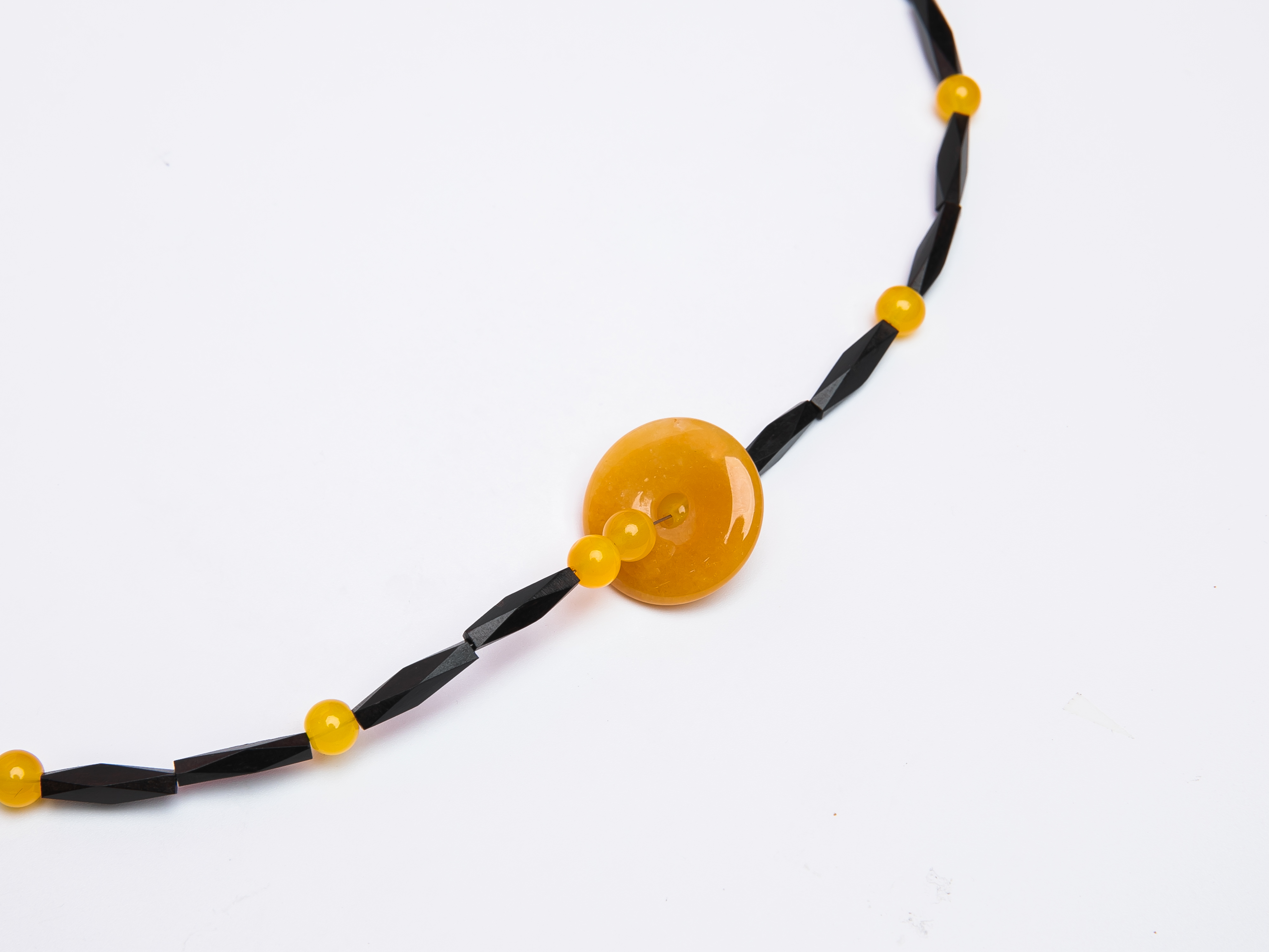 Yellow Jade Hat String - Image 2