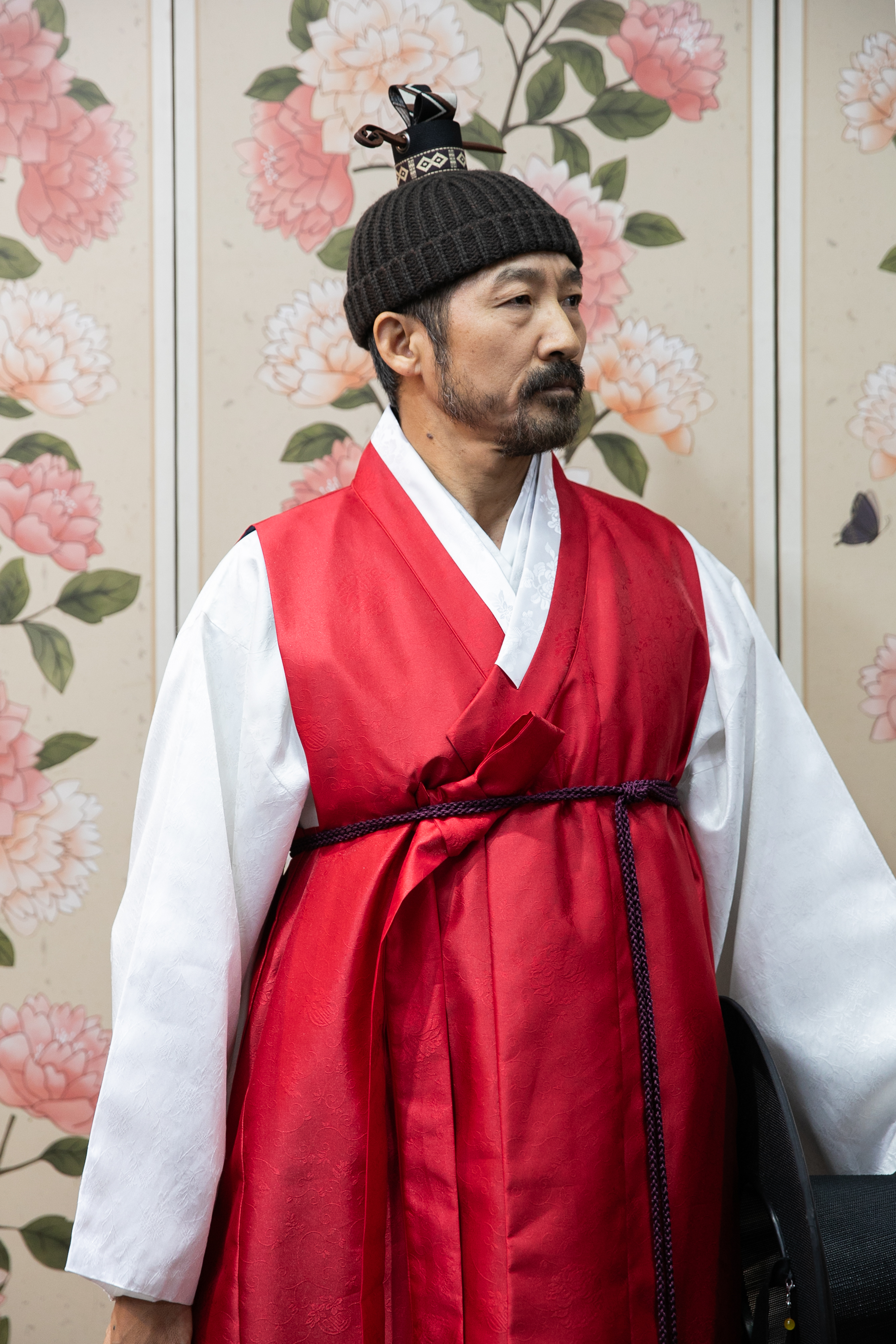 General Crown Beanie Brown - Image 5