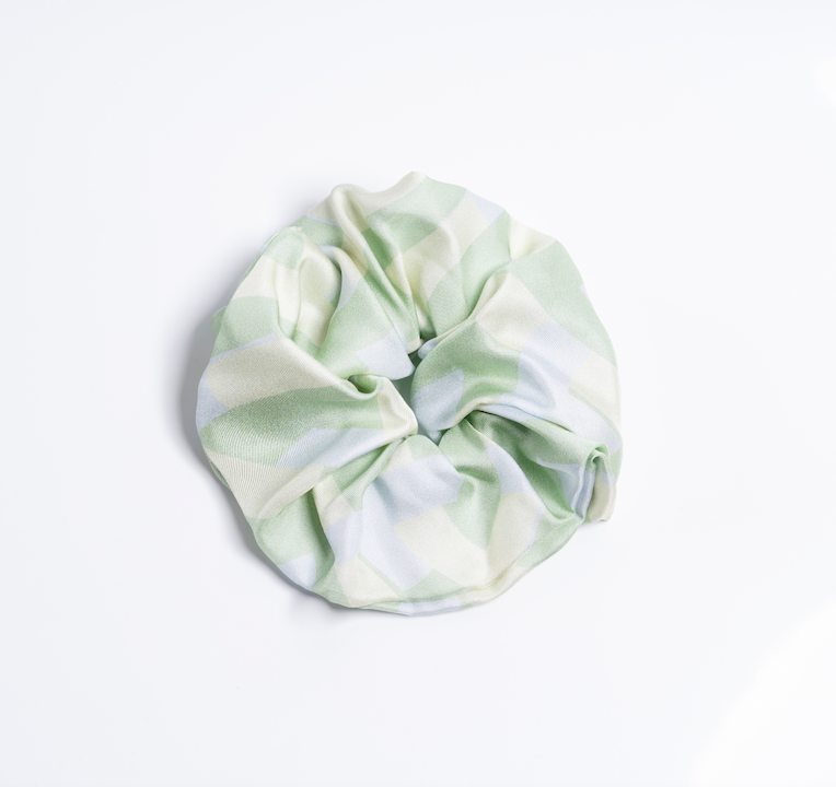 Dancheong  Silk scrunchie - Image 4