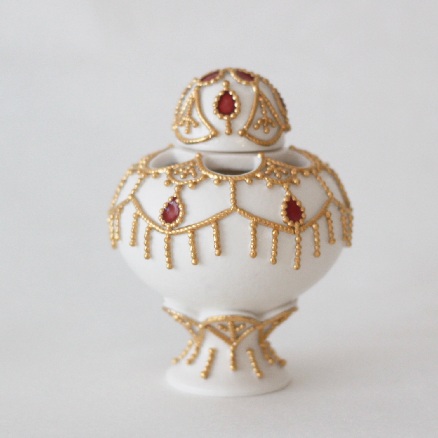 Awakening in Gold Series Violet