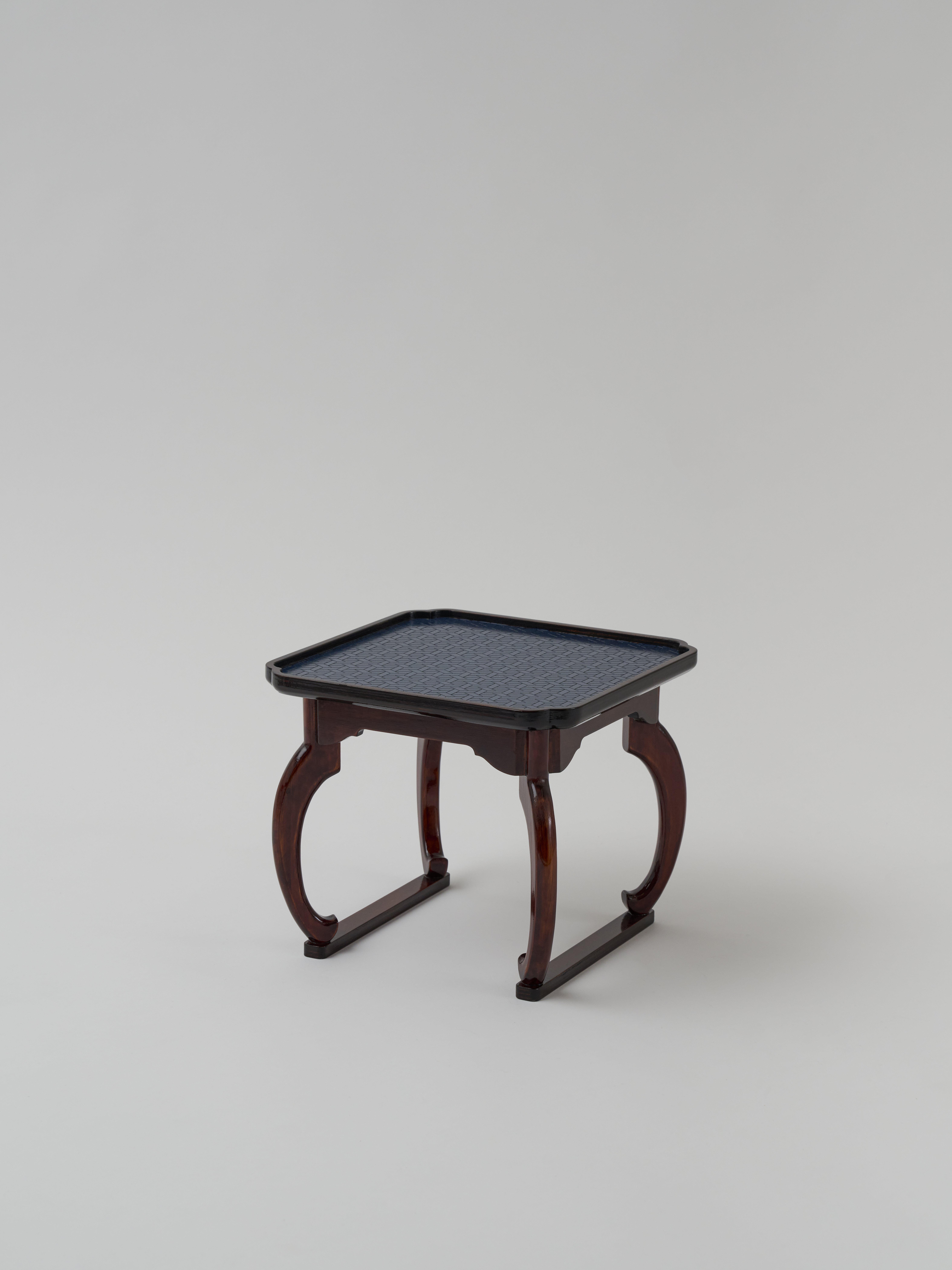 Jingyeong Sansu – Square Soban - Image 2