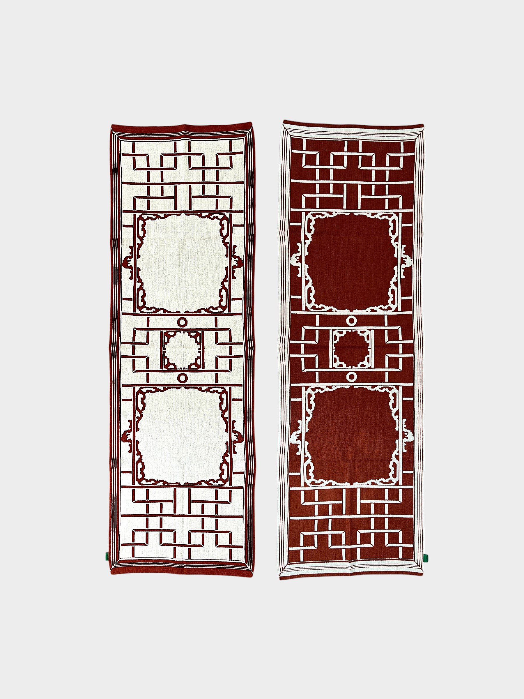 Palace Portal Knit Blanket 2