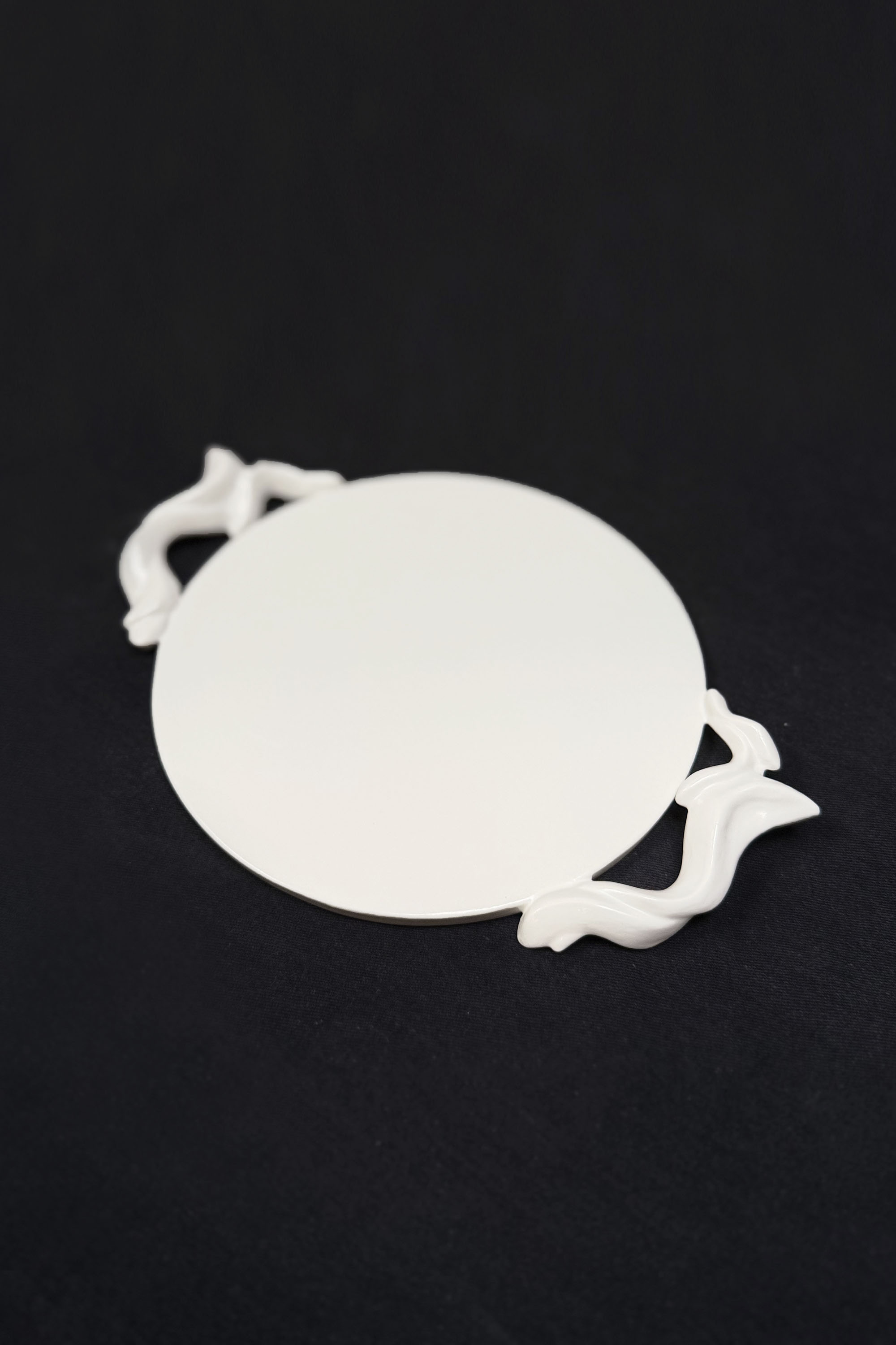 plate with vine_m - Image 2