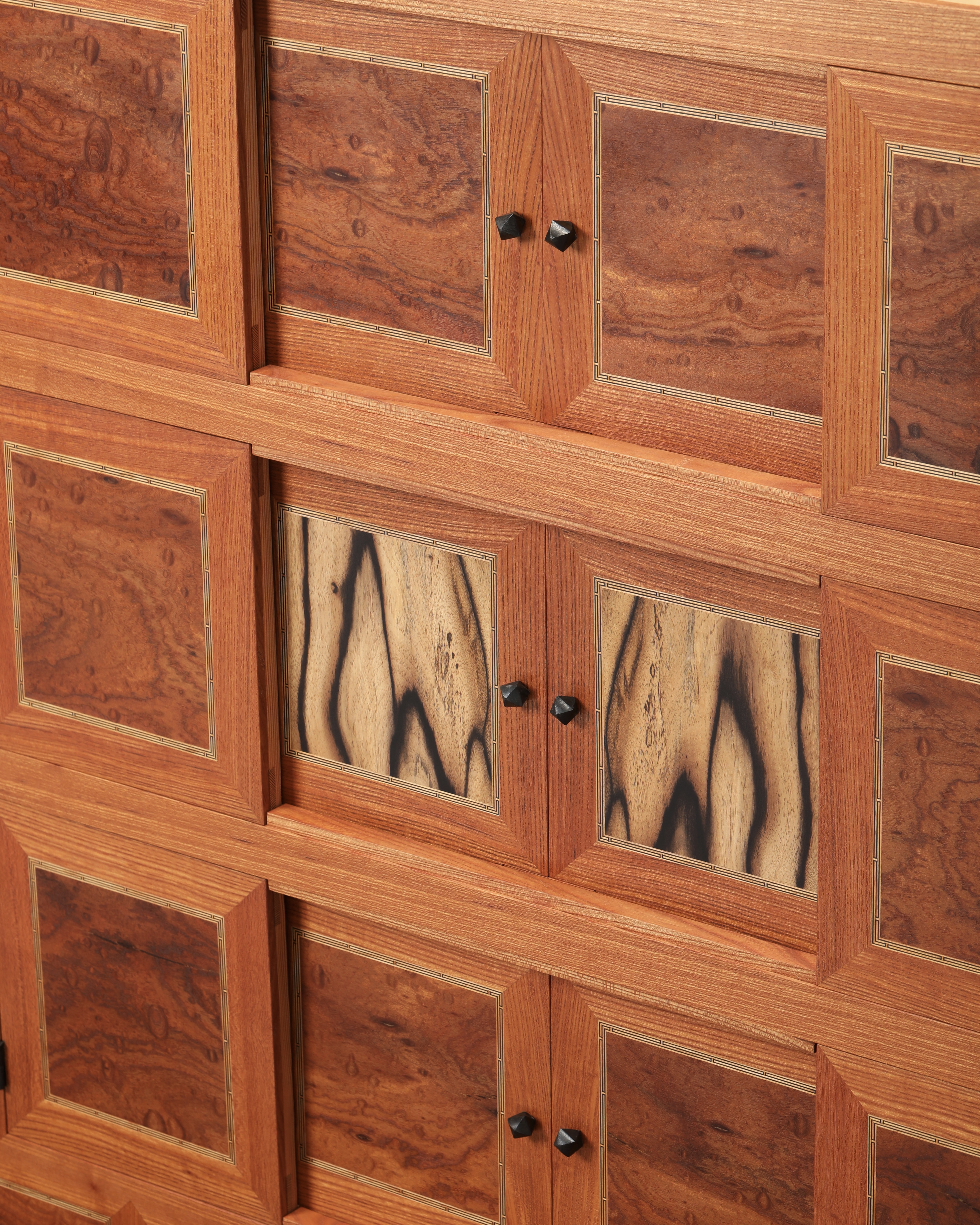 Angoji Three-Tier Cabinet - Image 5