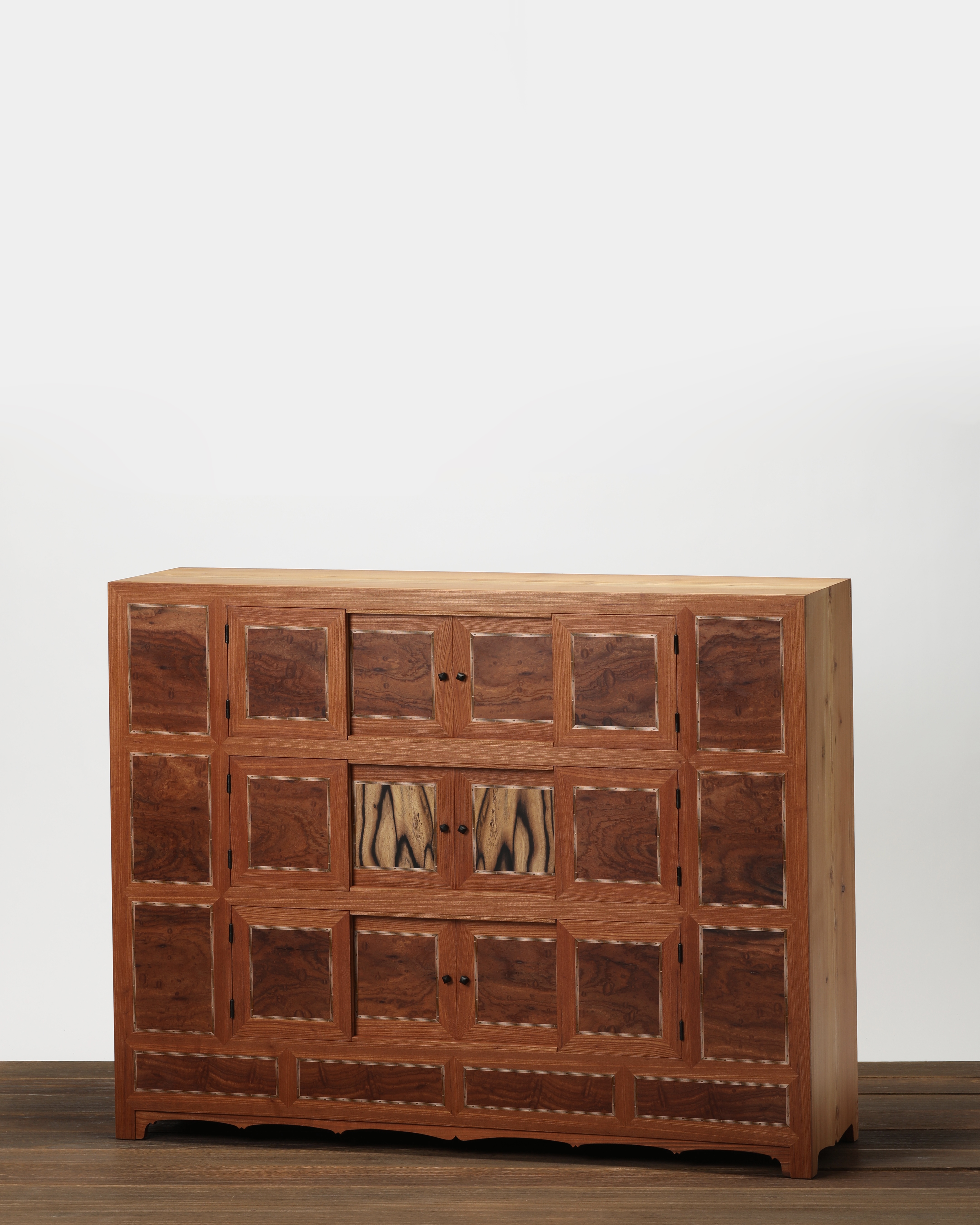 Angoji Three-Tier Cabinet