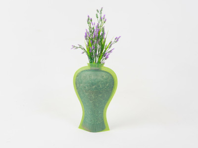 Celadon Maebyeong  with Inlaid Clouds and Cranes Design