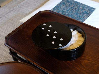 Najeon-Chilgi Heart Round Box